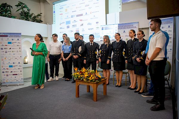 KΑΛΕΣ ΘΑΛΑΣΣΕΣ ΜΕ ΥΓΕΙΑ ΚΑΙ ΑΣΦΑΛΕΙΑ